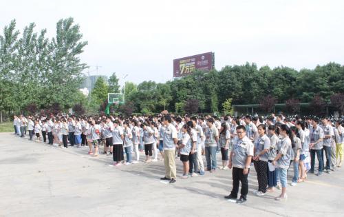 2015合肥高科彩晶事業(yè)部消防演練：“安全第一，預防為主”