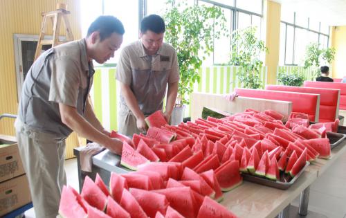 抗高溫，送清涼！